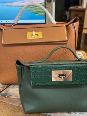 Preview of bags as requested NOT FOR SALE. Ask for details /items for a listing